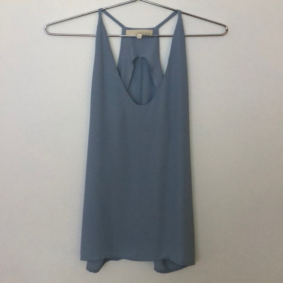 Flowy blouse - Picture 2 of 3